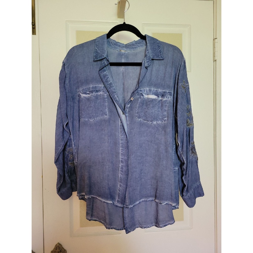 Button down blouse shirt